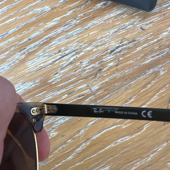 RayBan Clubmaster Tortoise with Brown Lens - Picture 5 of 5